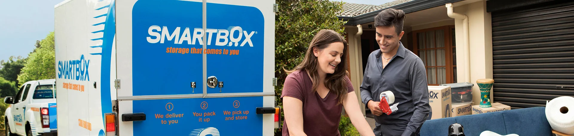 couple packaging for mobile storage